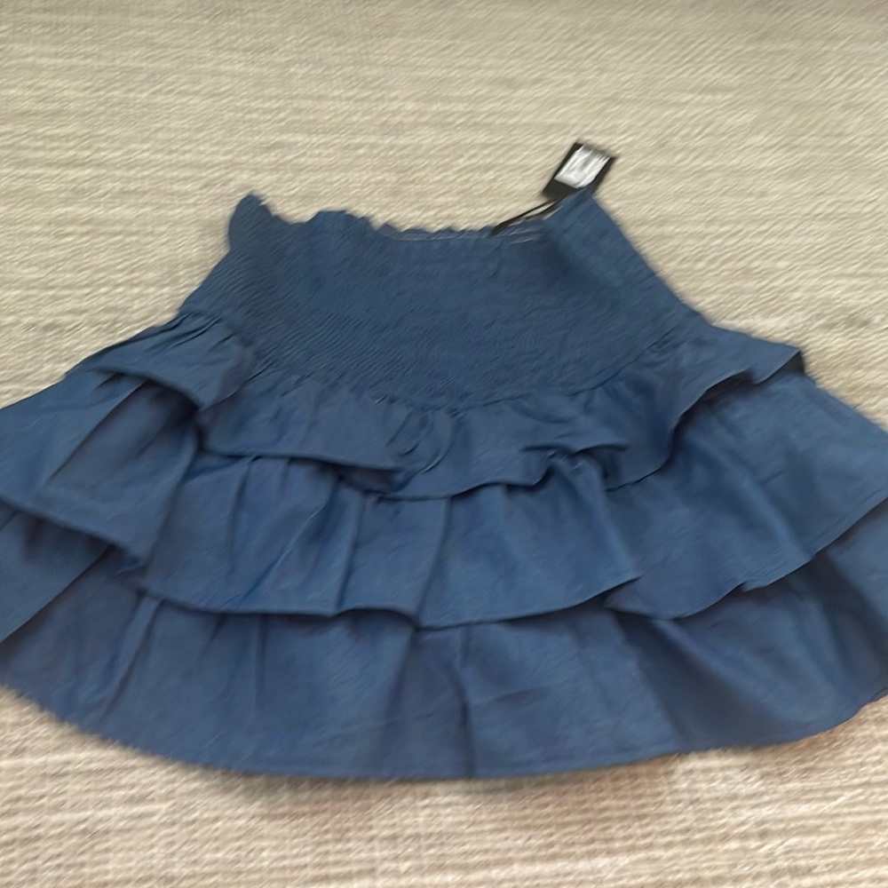 We’re all pretty girls mixology denim smocked skirt